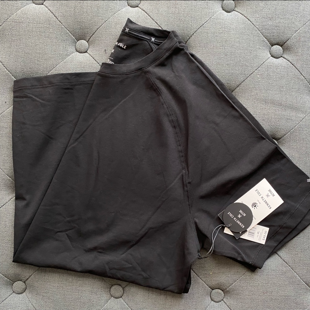 Kenneth Cole athletic t-shirt